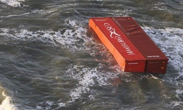Tại Sao Các Container Bị Rơi Xuống Biển? Ai Sẽ Là Người Chịu Trách ...