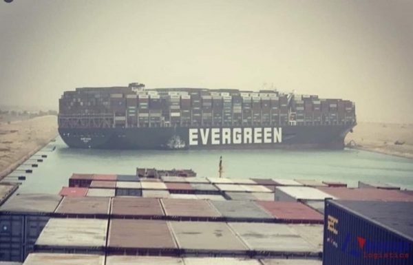 Tàu Container Ever Given Mắc Cạn, Kênh Đào Suez Tắc Nghẽn