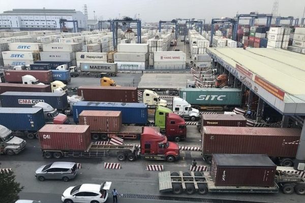 tắc nghẽn cảng