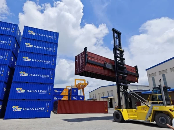 hoa-phat-advantage logistics
