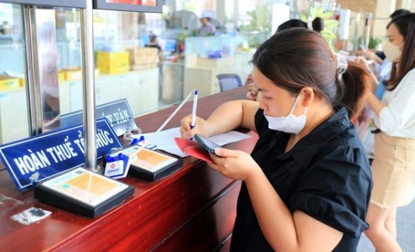 đóng thuế hoàn thuế - Advantage Logistics