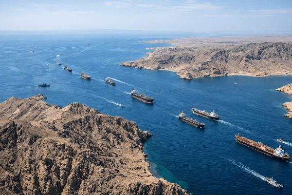 eo biển Hormuz - advantage logistics