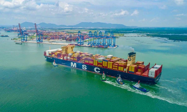 tau-cang-cai-mep-thi-vai-advantage-logistics
