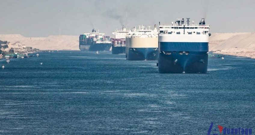 Giá cước vận tải biển tăng đột biến