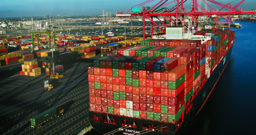 Giá Cước Vận Chuyển Container Từ Châu Á Đi Châu Âu Và Mỹ Lại Tăng Đột Biến