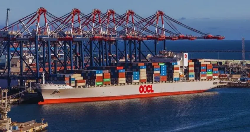 OOCL vessel---supplychaindive
